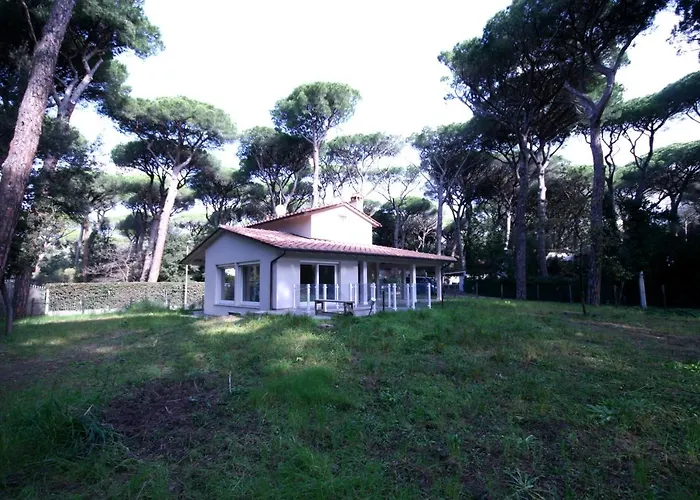 A 300 M Dal Mare Con Giardino E Posto Auto Semesterbostad